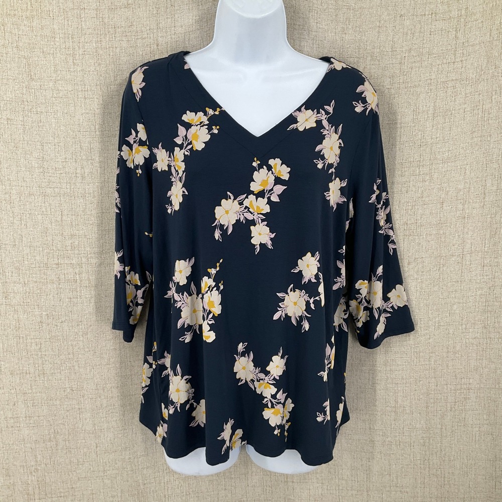 J. Jill Wearever Top Womens Medium Navy Floral Stretch 3/4 Sleeve Cottagecore